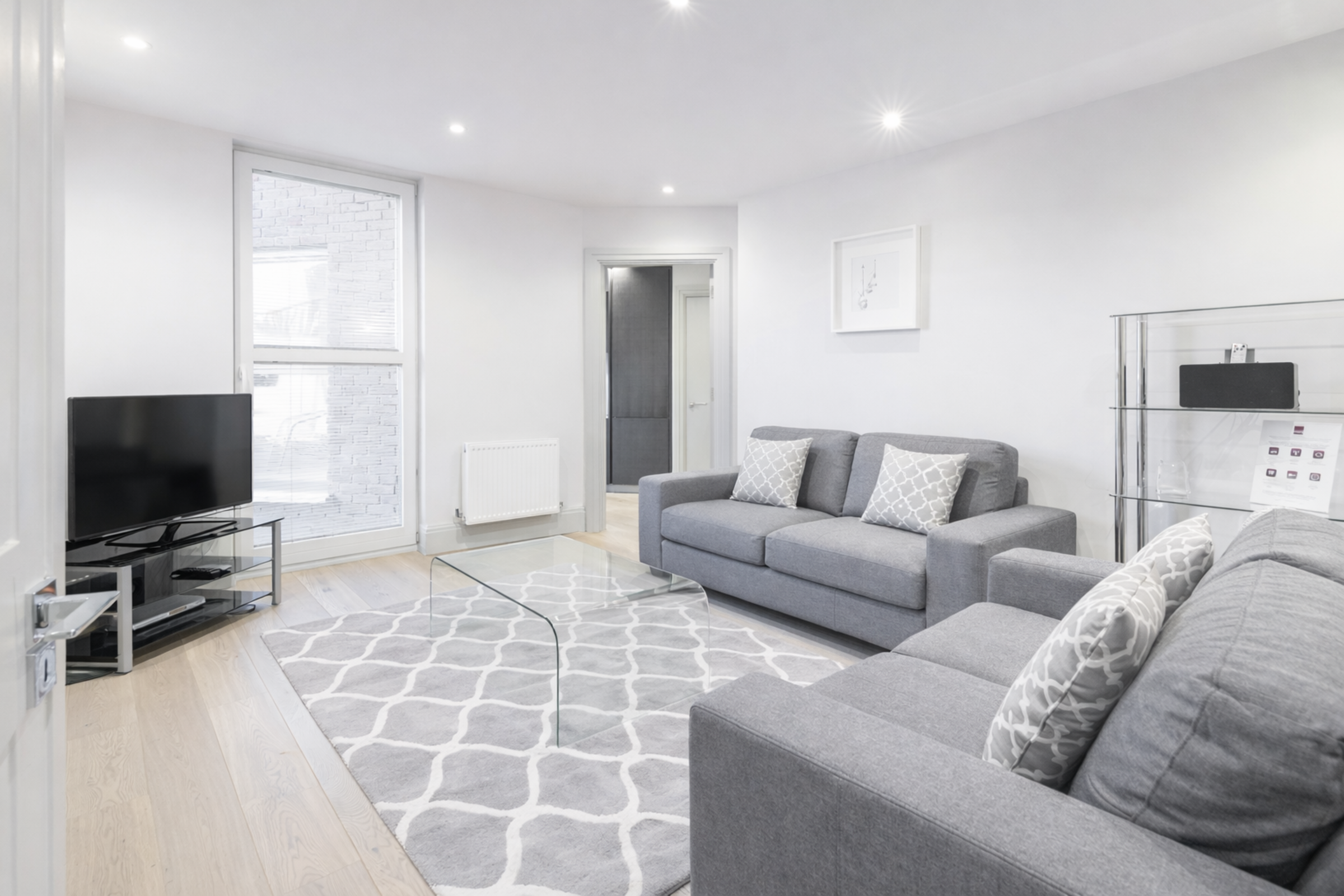 The Quadrant  Richmond 34/40 The Quadrant South West London