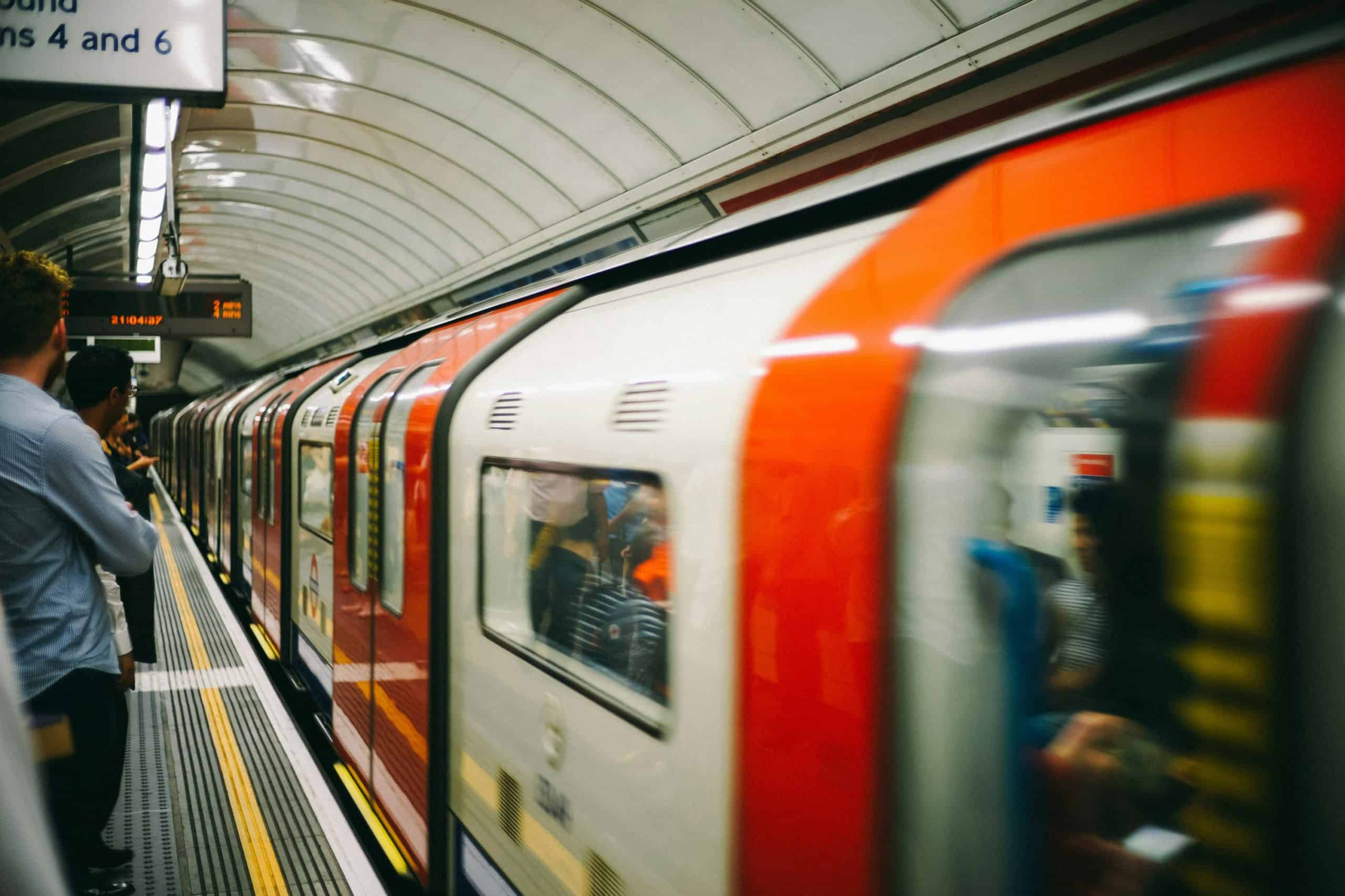 Navigating the London Underground: A Beginner’s Guide for Efficient Travel