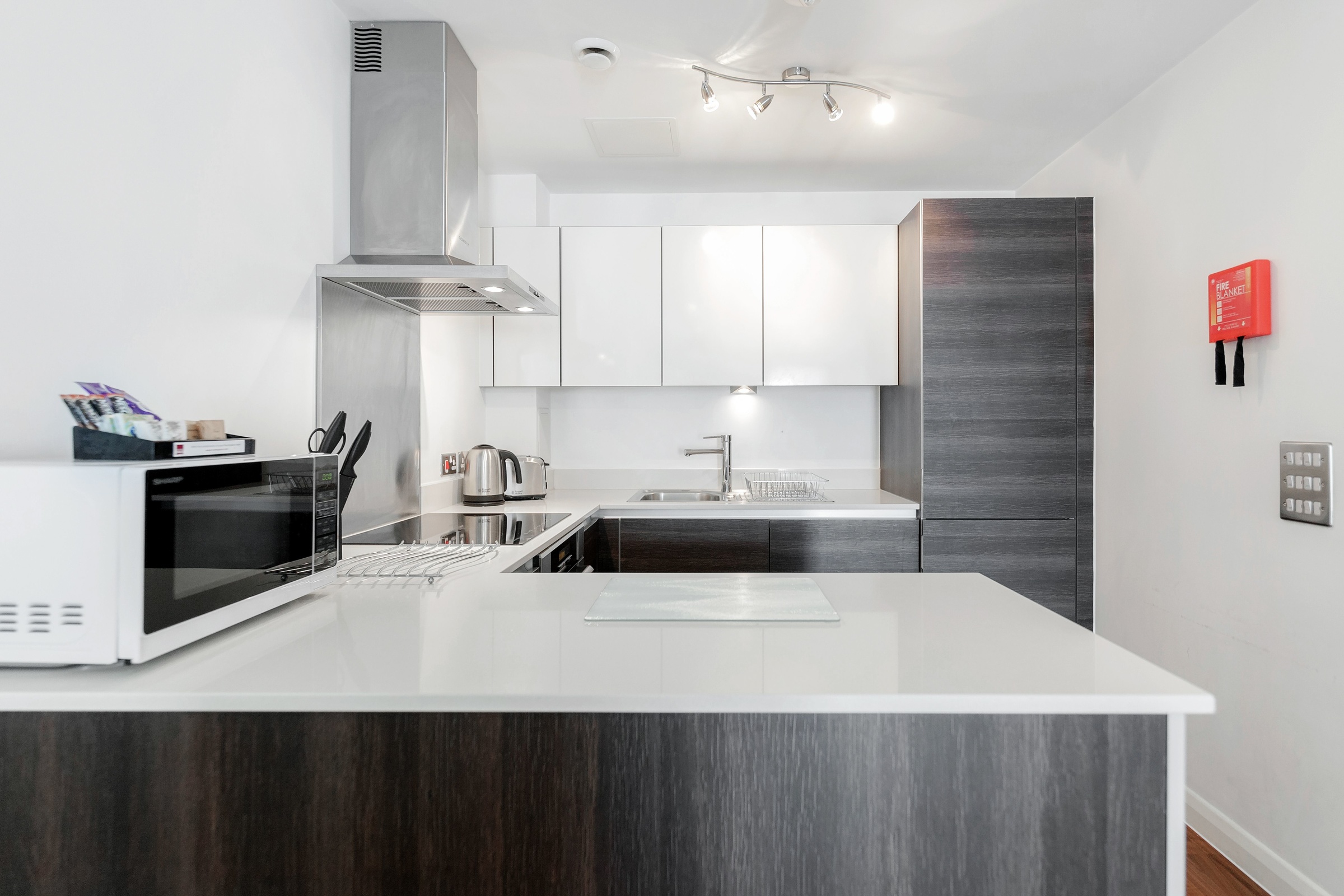 Chorus serviced apartments in 2 Stanley Road, Wimbledon, SW19 8RL, United Kingdom Roomspace