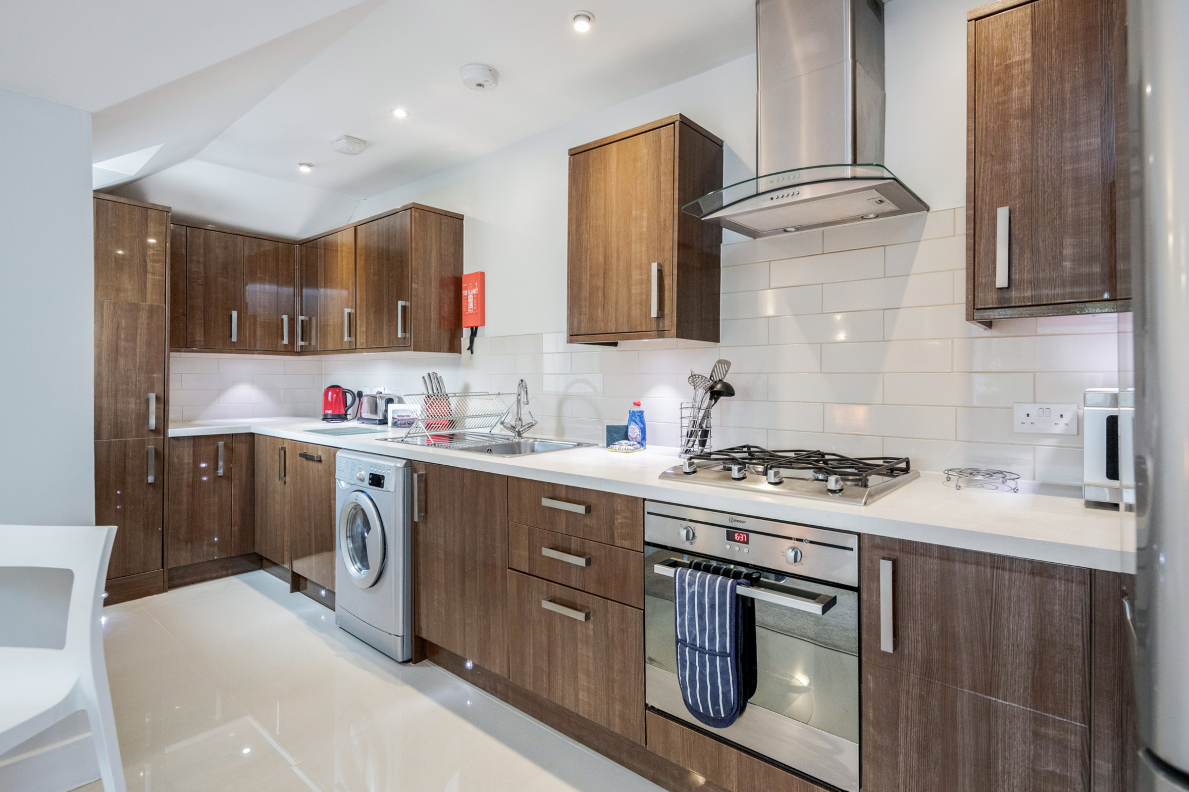 Lomond Court serviced apartments in 100 Maple Road, Surbiton, KT6 4AL